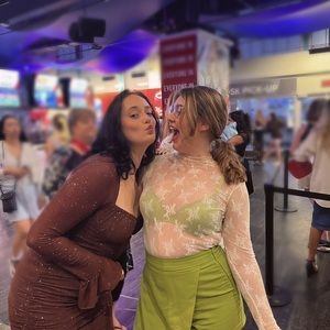 Meet your Posher, Emily